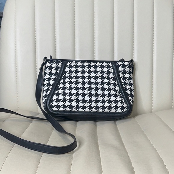 Vera Bradley Midnight Houndstooth Pattern Leather Trimmed CB Shoulder Bag NWOT - Picture 13 of 13